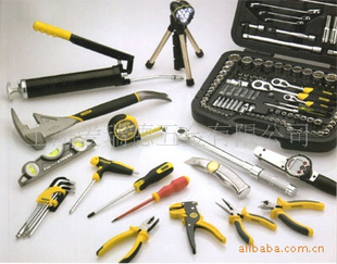 上海南匯庫存五金工具公司 1100種工具全面清倉，預(yù)購從速